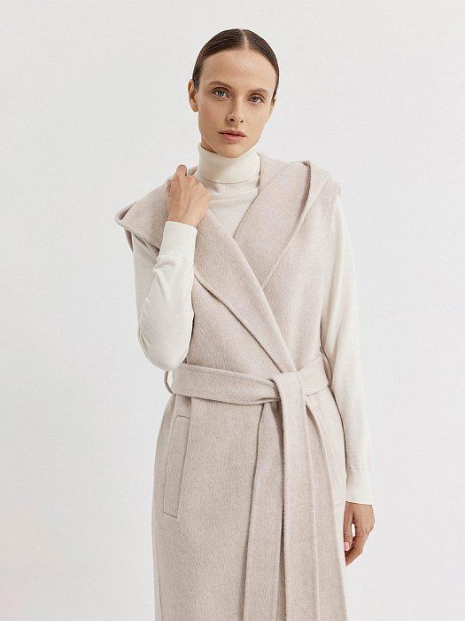 Sleeveless wool coat-robe 437730139-697