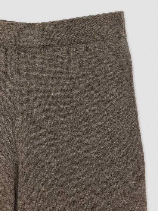 Loose pants made of wool with cashmere 410050256-062