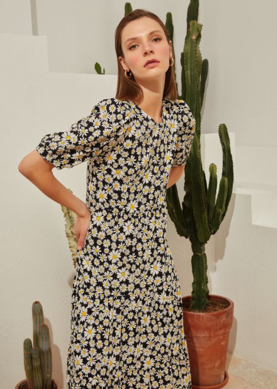 Daisy Patterned Dress