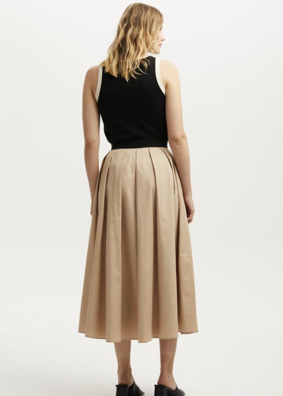 Elasticized Poplin Skirt