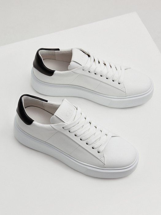 Sneakers made of calfskin 901680022-430